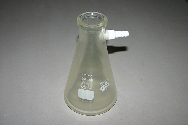 Saugflaschen mit Kunststoff beschichtet