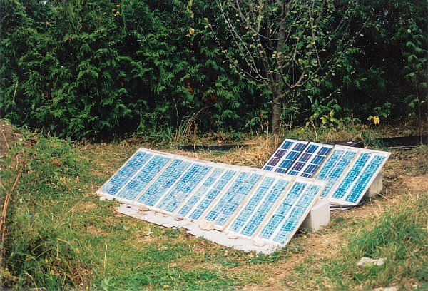 Solaranlage aus ausrangierten MISI- und Si-Solarzellen