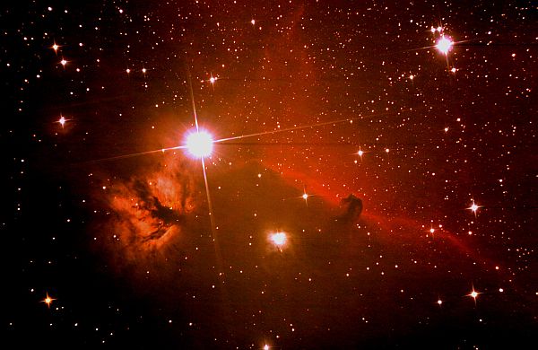 Alnitak, Flammennebel und Pferdekopfnebel NGC 2024 - 2x200 Aufnahmen  30s addiert - Universum zum Anfassen