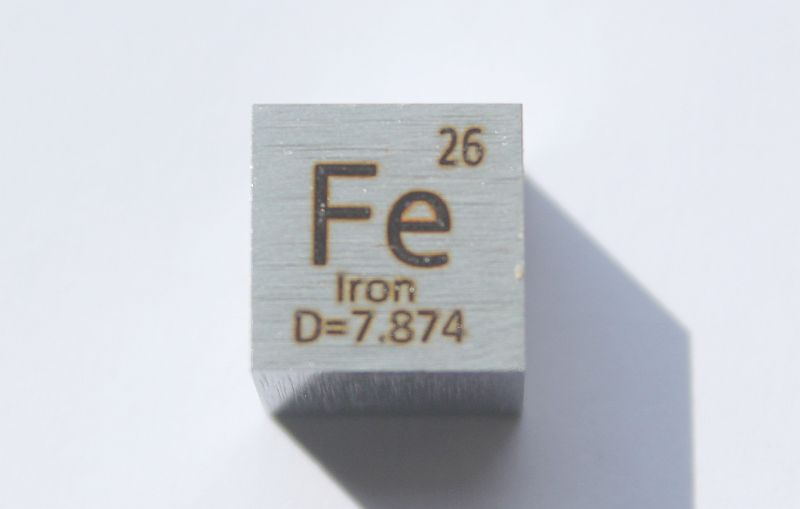 Eisen-Dichtewrfel Iron Density Cube 1cm3 ca. 99,99%