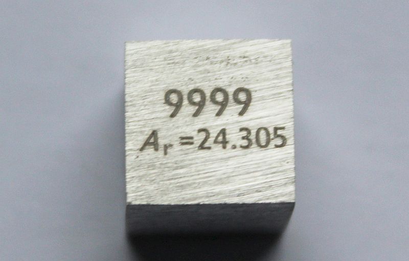 Magnesium Density Cube 1cm3 ca. 99,99%